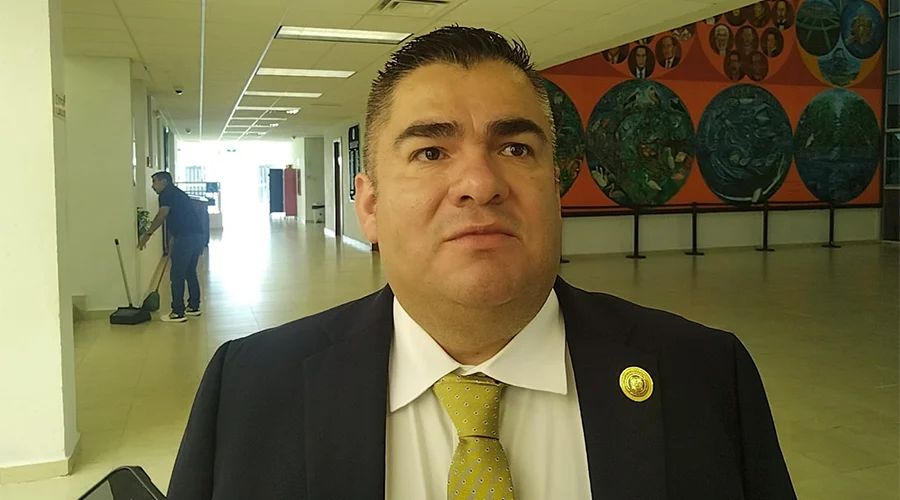Derogarán decreto que permite escuelas militarizadas 1 JESUS VARGAS 88a