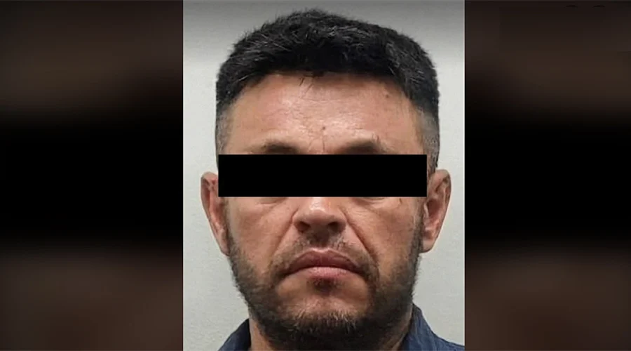 abandonar-vehiculo-dos-cuerpos-monterrey Vehículo asegurado en Monterrey donde fueron localizados dos cuerpos en la cajuela.