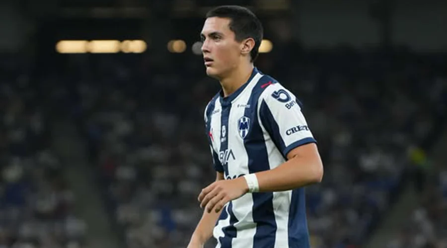 aldo-patricio-debut-rayados Aldo Patricio De Nigris durante su debut en Primera División con Rayados.
