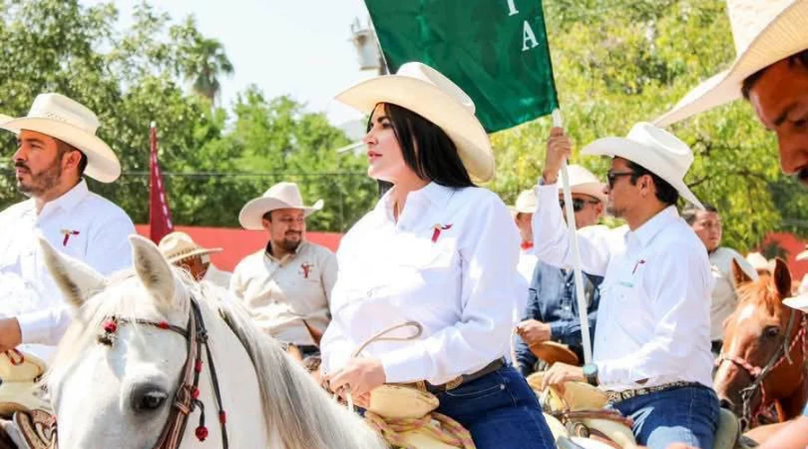 cabalgata-de-la-unidad-diaz-ordaz La presidenta municipal Nataly García Díaz participa en la Cabalgata de la Unidad