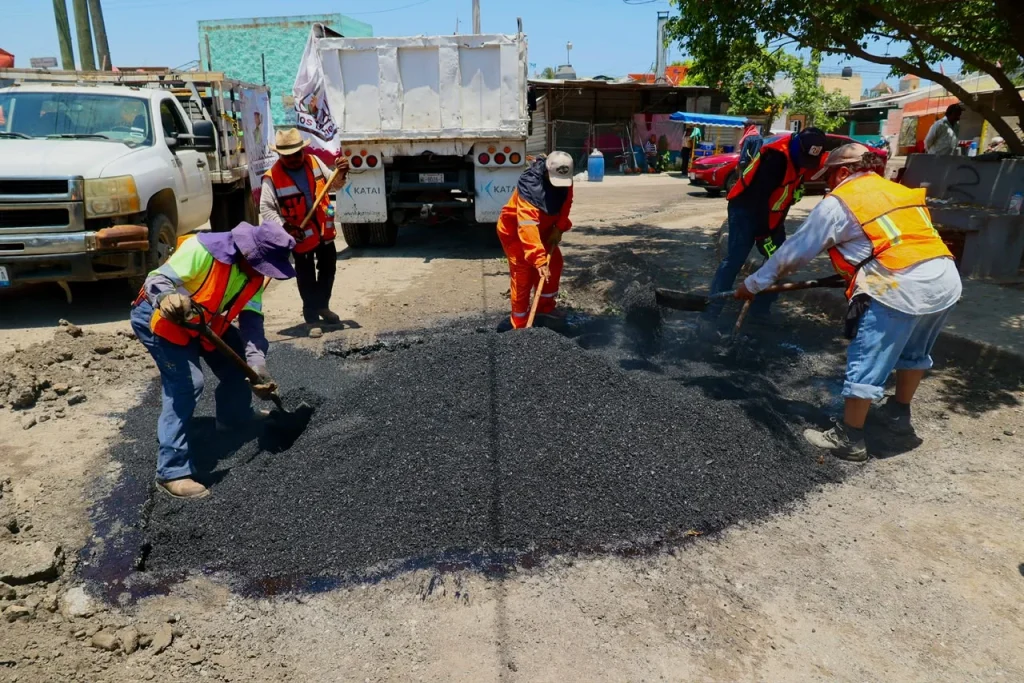 Continúa Gobierno de Cd. Madero con rehabilitación integral de vialidades en Miramápolis 1 Continúa Gobierno de Cd. Madero con rehabilitación integral de vialidades en Miramápolis