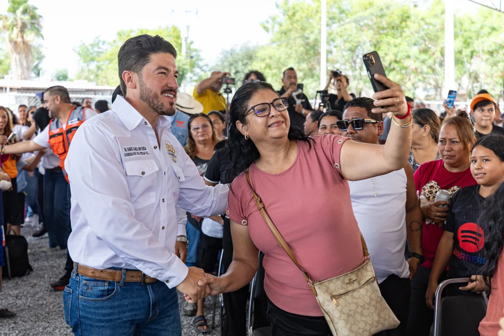 Inaugura Samuel Centro Comunitario Jardines de Cadereyta 1 centro 2