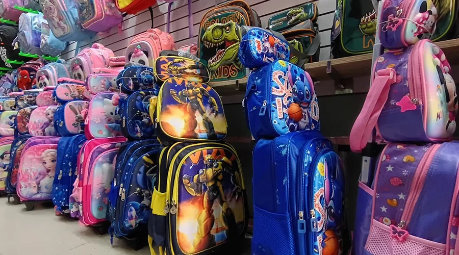 comerciantes-aumento-de-ventas-reynosa Comerciantes del centro de la ciudad se preparan ante el aumento de ventas en Reynosa.