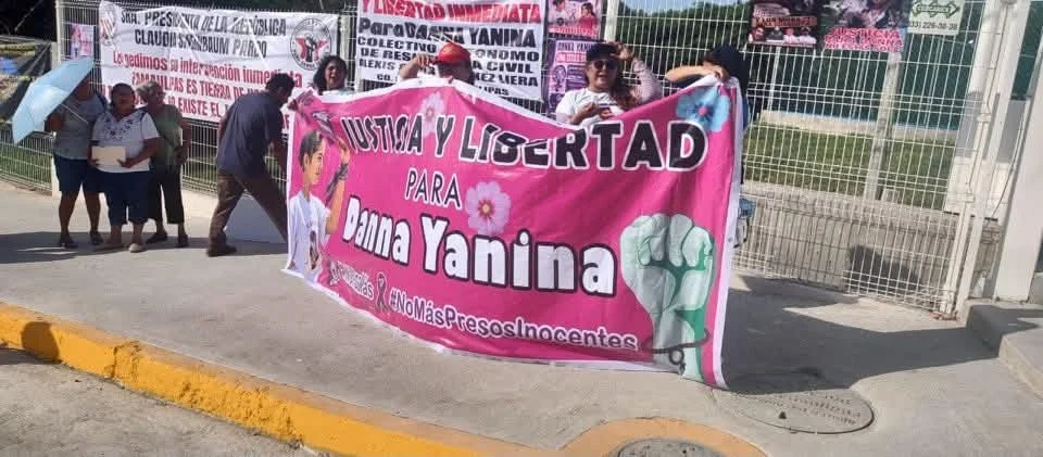 defensa-legal-danna-yanina-amparo Abogado de Danna Yanina anuncia admisión de amparo indirecto ante la justicia federal.
