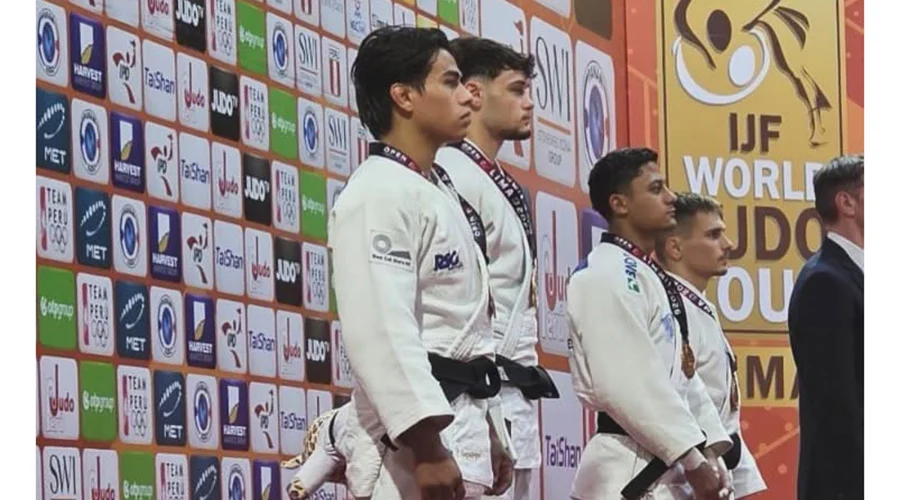 deportista uat El deportista Lalo Sagastegui, estudiante de la UAT, celebra su medalla de plata en el Panamericano de Judo.