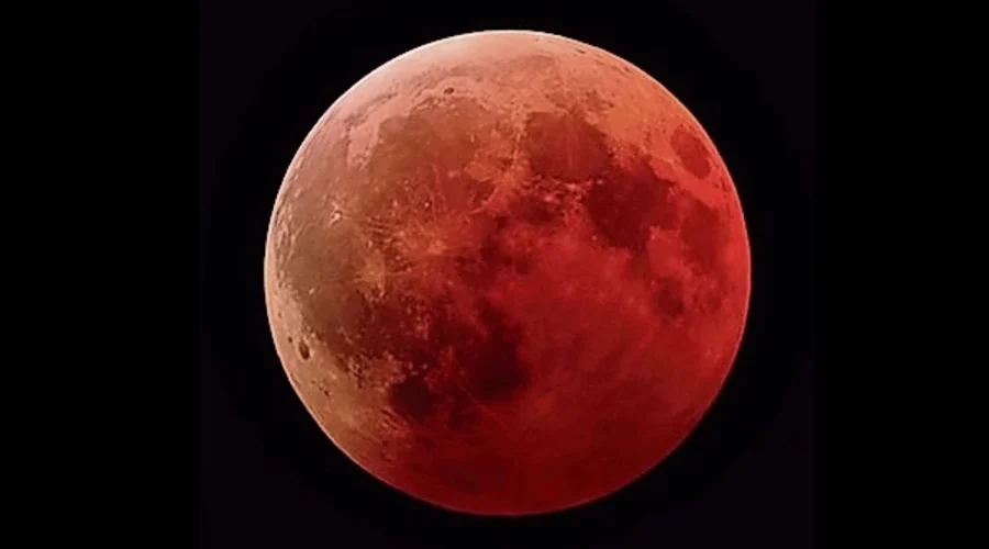eclipse-lunar-claves-observacion Observación de la Luna de Sangre durante el eclipse lunar.