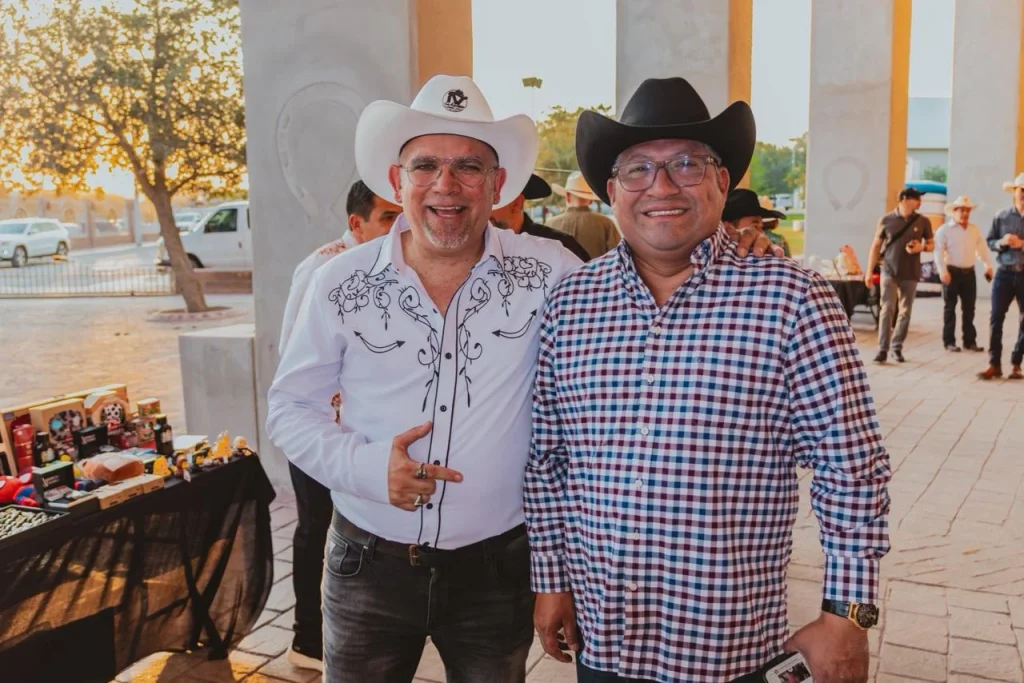 Eduardo López Arias acompaña al Colegio de Arquitectos de Reynosa en la Quinta Asamblea Regional 1 eduardo lopez arqui 2