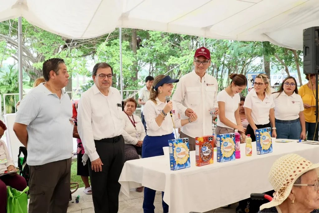 Erasmo González lleva "Gobierno en tu Colonia" al sector Benito Juárez 1 erasmo gonzalez gobierno en tu colonia 2