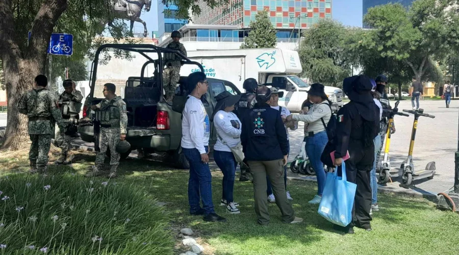 escoltan-a-buscadoras-veracruz-monterrey