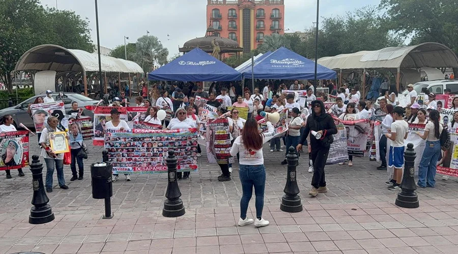 honor-a-los-desaparecidos Integrantes de colectivos en velada pacífica en honor a los desaparecidos en Tamaulipas