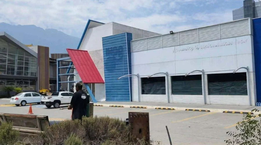 inicia-demolicion-san-pedro
