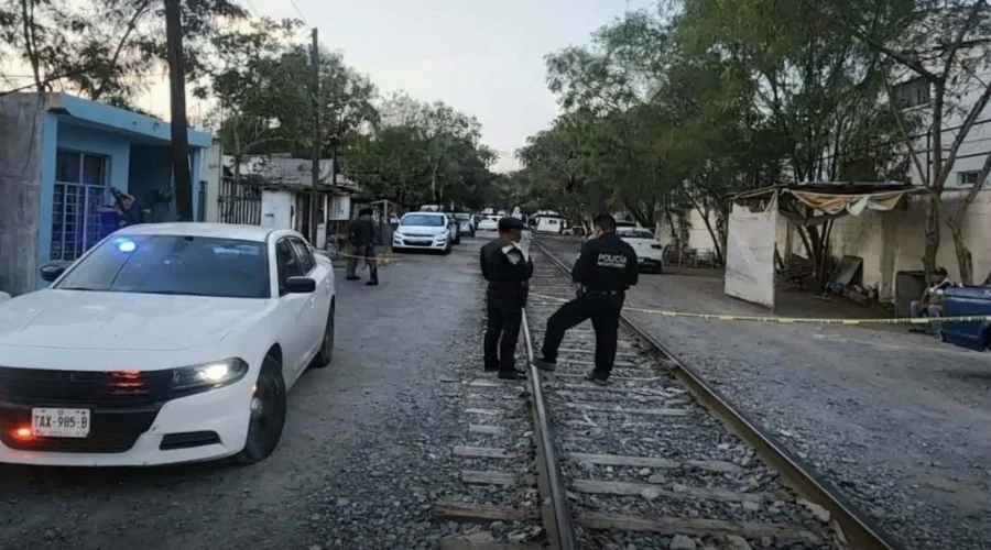investigan-presunta-muerte-violenta-de-nina Elementos de la Fiscalía investigan presunta muerte violenta de una menor en Monterrey.