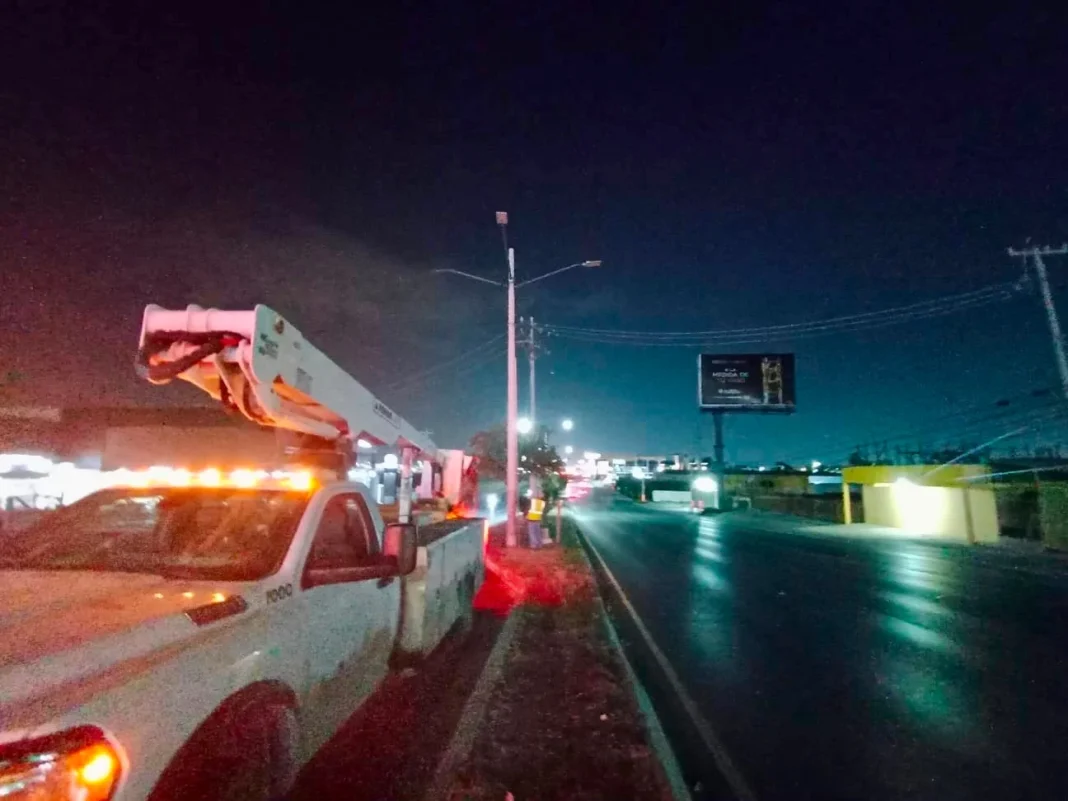 luminarias_reynosa Encendió Servicios Públicos luminarias del bulevar Hidalgo