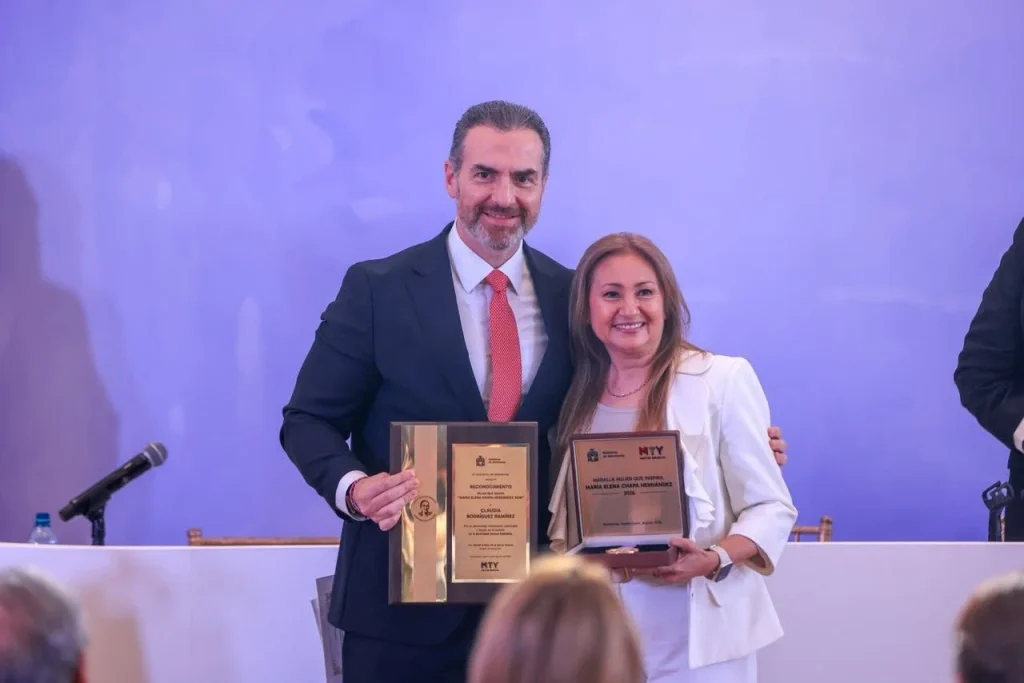 Galardona Monterrey a mujeres con el reconocimiento “María Elena Chapa” 1 maria elena chapa reconocimiento 2
