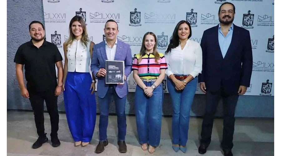 pan-37-propuestas-nl Rueda de prensa del PAN en Nuevo León presentando sus propuestas para tercer año legislativo en el Congreso local.
