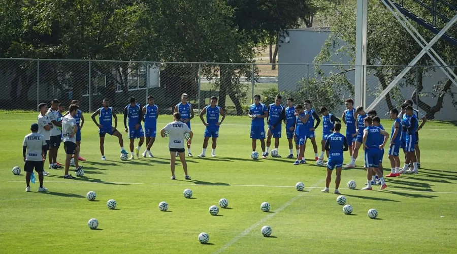 rayados-recupera-a-stefan-medina