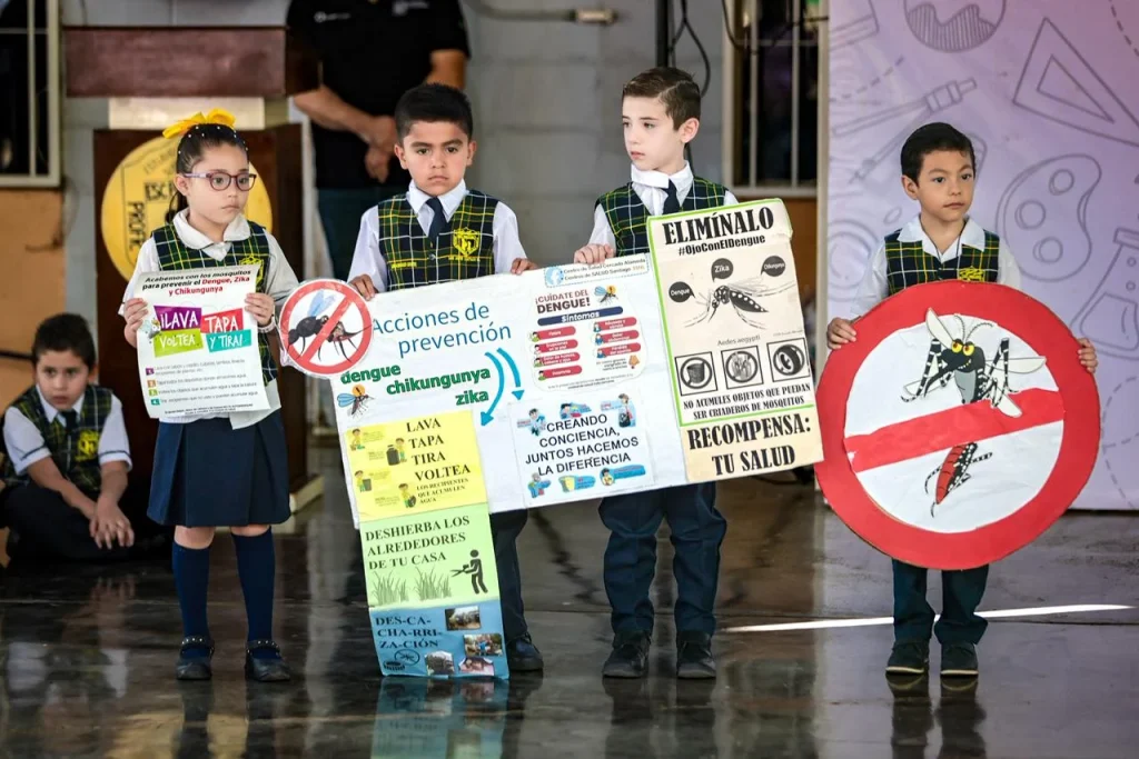 David de la Peña da la bienvenida a más de 10 mil estudiantes en regreso a clases 1 santiago clases 1