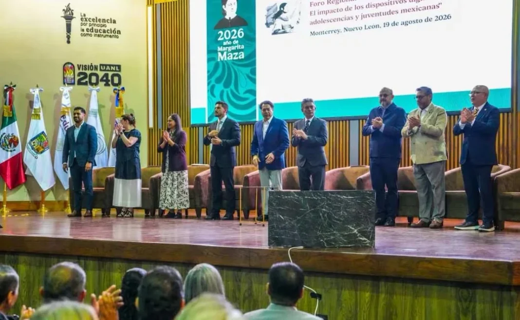 sep-analiza-regulacion-de-celulares Mario Delgado encabeza el foro sobre la regulación de celulares en escuelas de Nuevo León