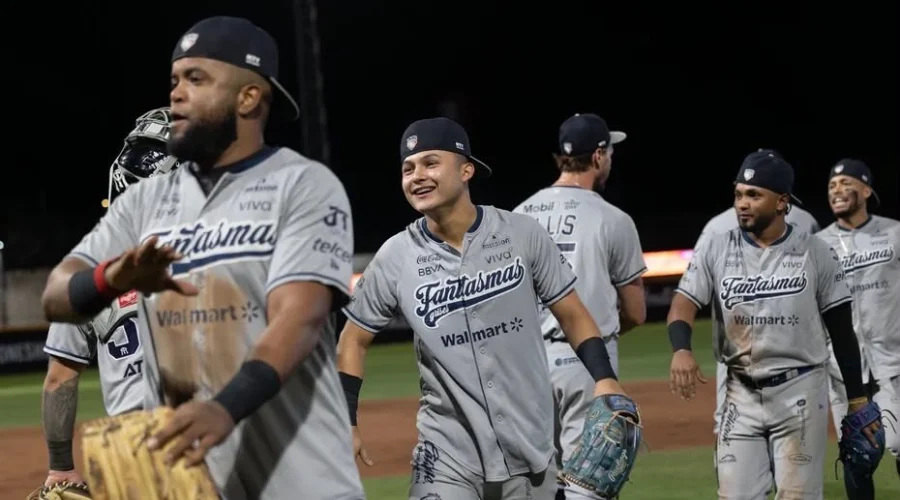 sultanes-se-impone-a-durango