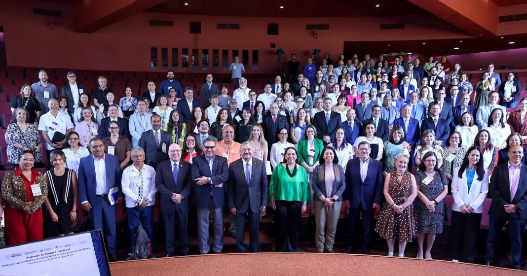 uanl_dialogos