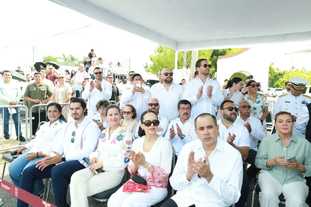 Américo preside desfile cívico-militar por el 216 aniversario de la Independencia 2 015d8379 c71c 45c1 b645 6a0d4b418fc9