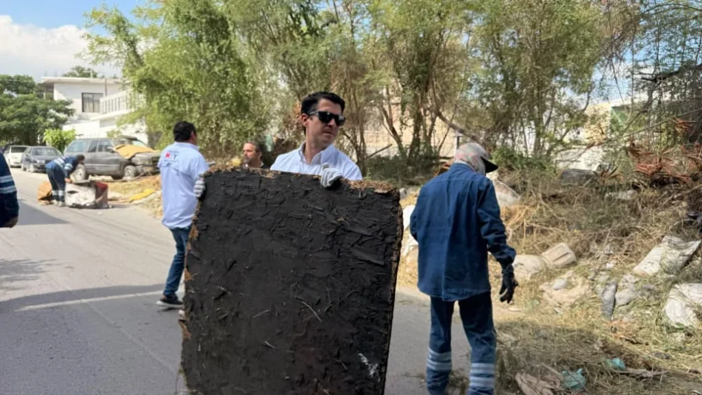 Recolecta Monterrey 15 toneladas de basura y cacharros en La Alianza 1 3f234dbc 277c 40f8 bb36 99099dfa611f