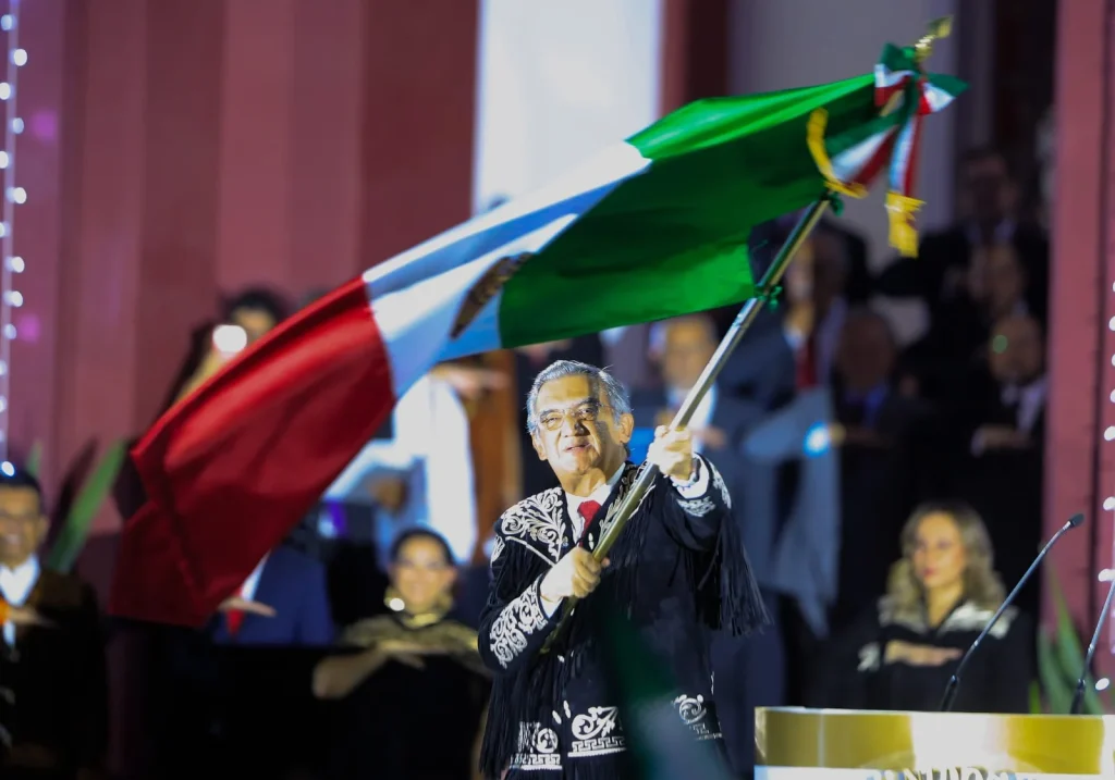 Encabeza Américo tradicional Grito de Independencia en Victoria 2 5ee08055 2fc9 46d4 a0e9 e3db556b9127