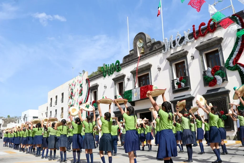 Realizan desfile por el 216 aniversario del inicio de la Independencia en San Fernando 4 76858855 731f 4b9a 86a6 7bada1dfc9e0