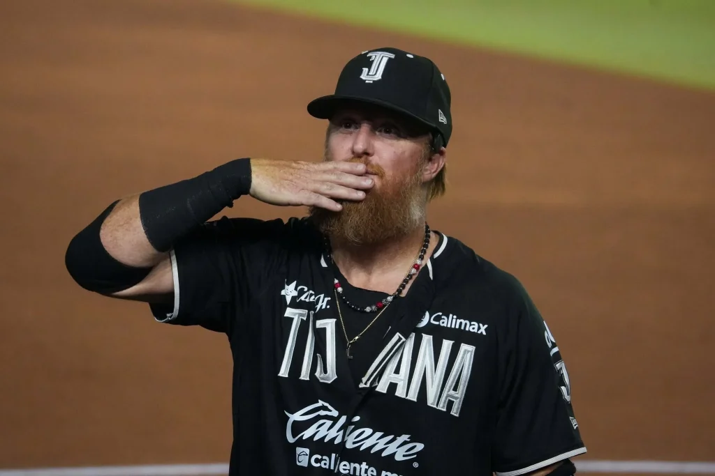 Cae Sultanes y Toros toma ventaja en la Final de Zona Norte 2 786579849 1612412020220422 7674374013089273104 n