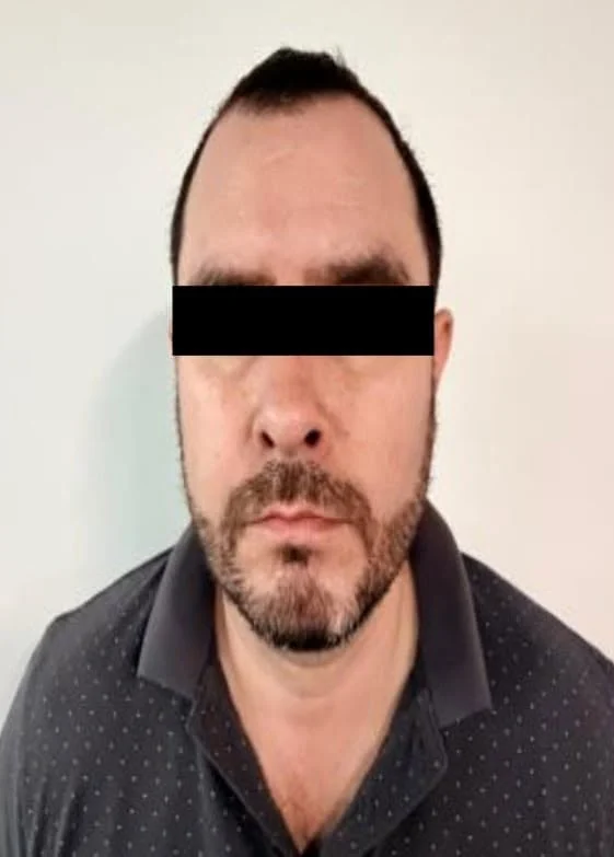 Aseguran ministeriales a balazos 200K de cristal; hay dos detenidos 2 789561932 1290731270792854 4779582989688073679 n
