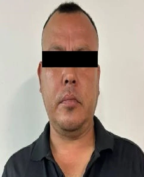 Aseguran ministeriales a balazos 200K de cristal; hay dos detenidos 1 790001481 1880150122766022 5661875235376928513 n