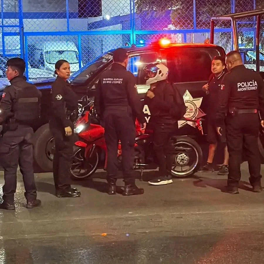 Arman operativo en rodada nocturna en Monterrey; decomisan 17 motos 1 791659514 2198111247407388 4762148556036157585 n