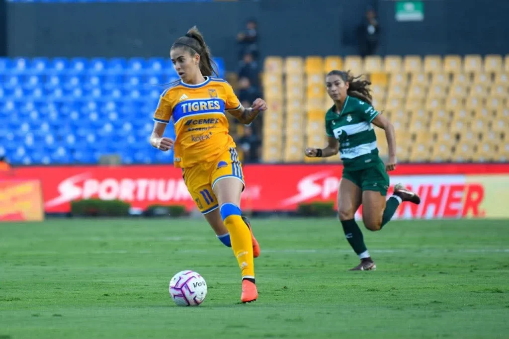 Tigres Femenil golea a Santos y sigue invicto en el torneo 6 794902593 1098477129341084 4962182036670101342 n