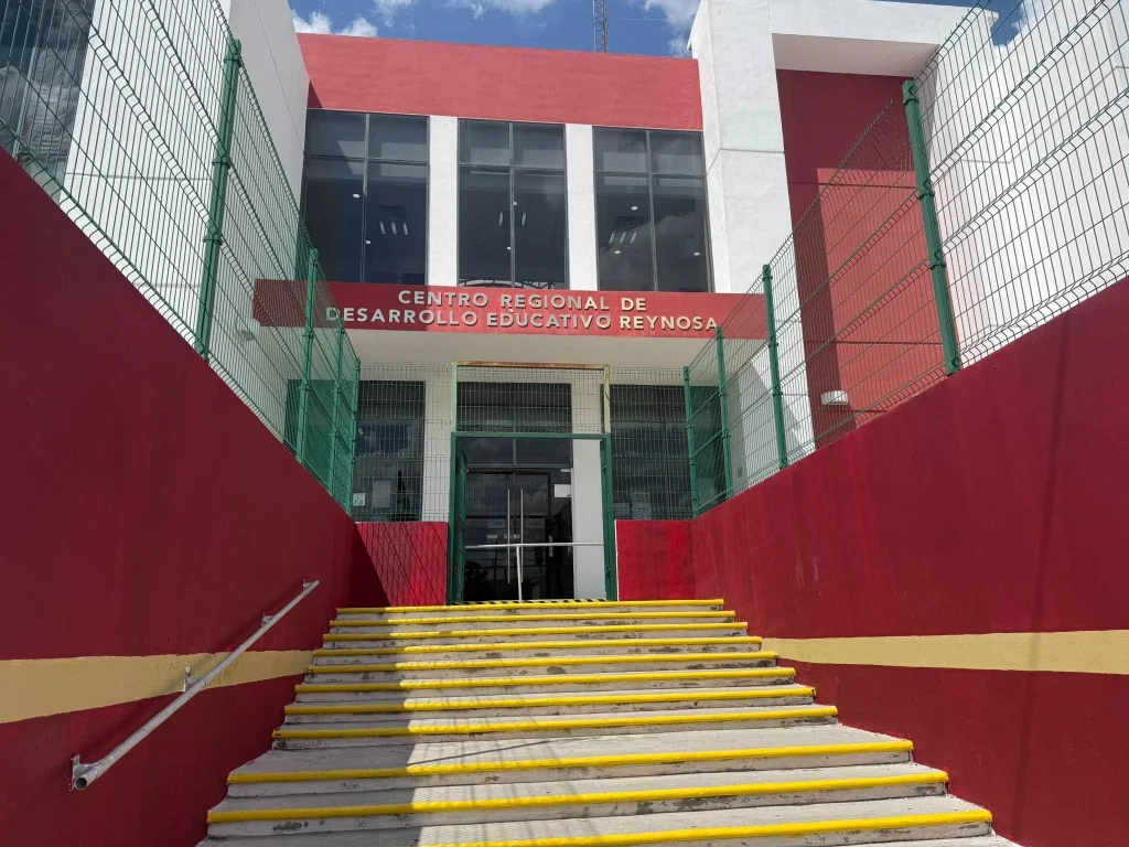 Ofrece CREDE seguimiento a conflicto en secundaria Rodolfo Torre Cantú 1 797249074 1552162819399235 2908334460227577904 n