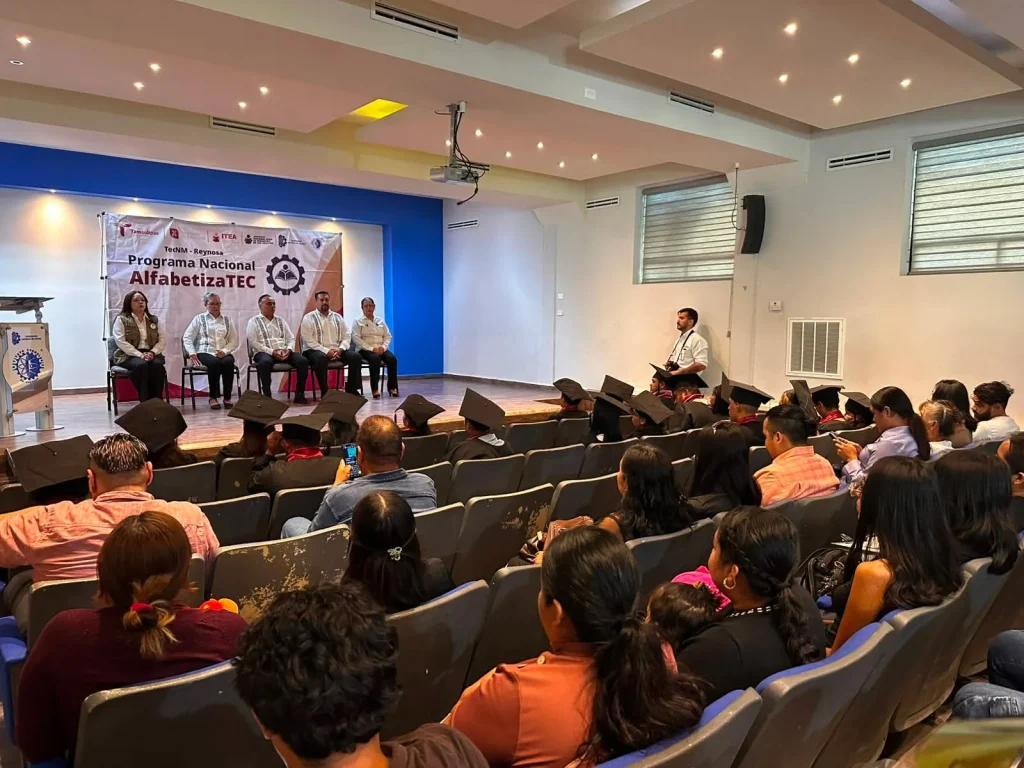 Entregó ITEA certificados de primaria y secundaria en Reynosa 2 799169936 970341592755483 8754861822600828078 n