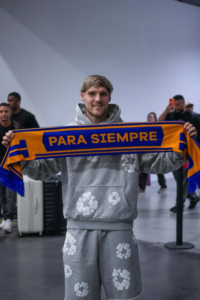 Llega Emiliano Gómez a Monterrey 2 801243479 2181069202811400 5269623441422076915 n