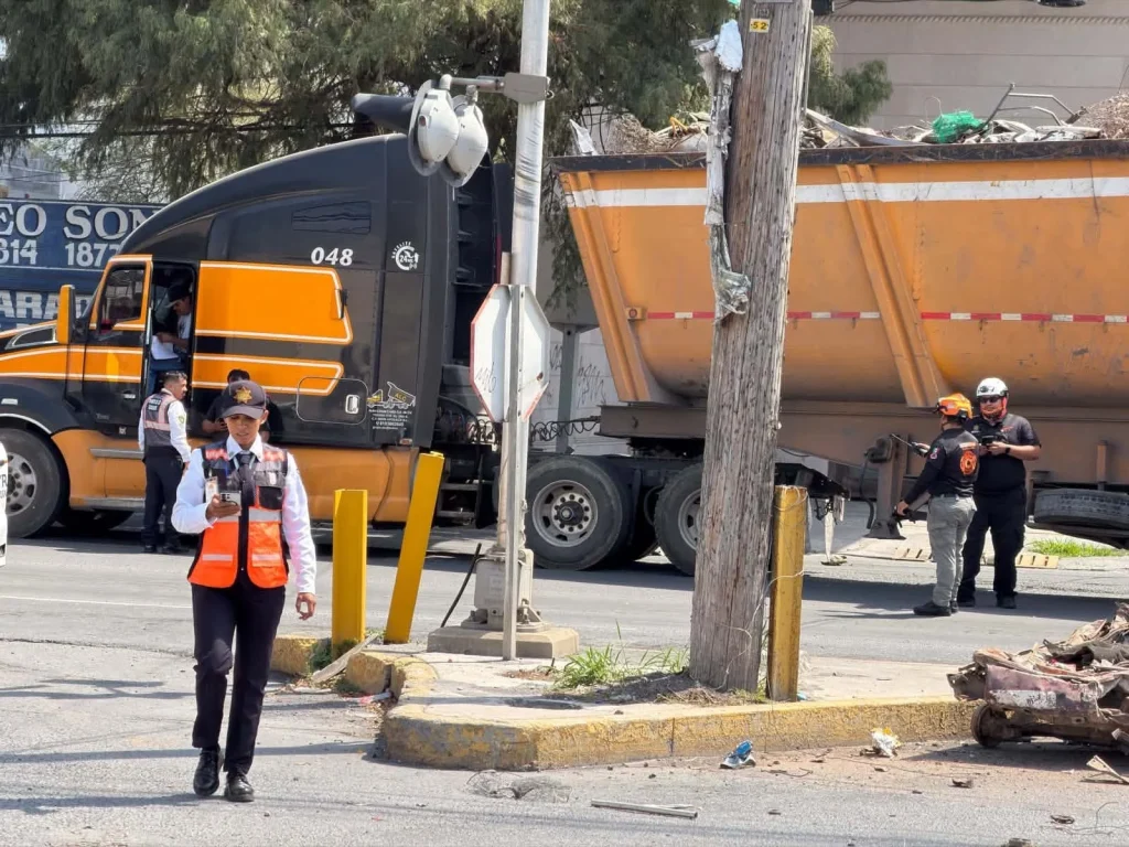 Impacta tren a trailer en Guadalupe 1 801785348 1615534376608767 848944559430341081 n