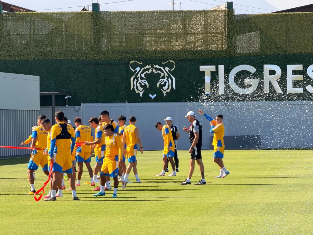Jesús Garza es baja de Tigres para visitar a Juárez 2 808786262 1839481960748118 3862336791150977273 n