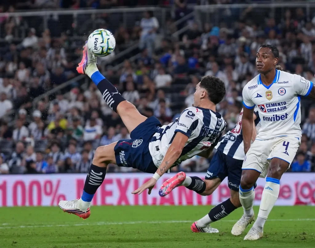 Vuelve Rayados al triunfo; vence 1-0 a Cruz Azul 10 813804261 1085767540487163 1268863649986717135 n