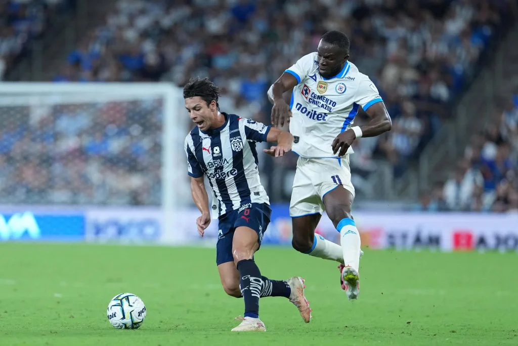 Vuelve Rayados al triunfo; vence 1-0 a Cruz Azul 21 813877703 1747474736537147 2806671446829589091 n