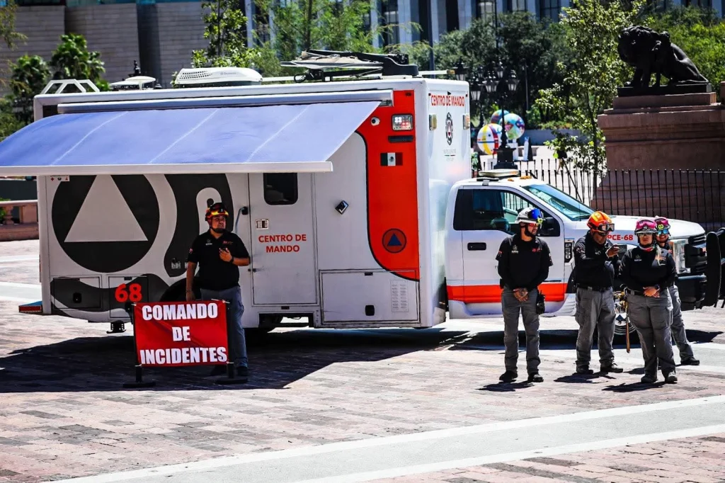 Participan más de 391 mil personas en segundo Simulacro Nacional en NL 4 813939187 1648308263361171 1754247510399791605 n
