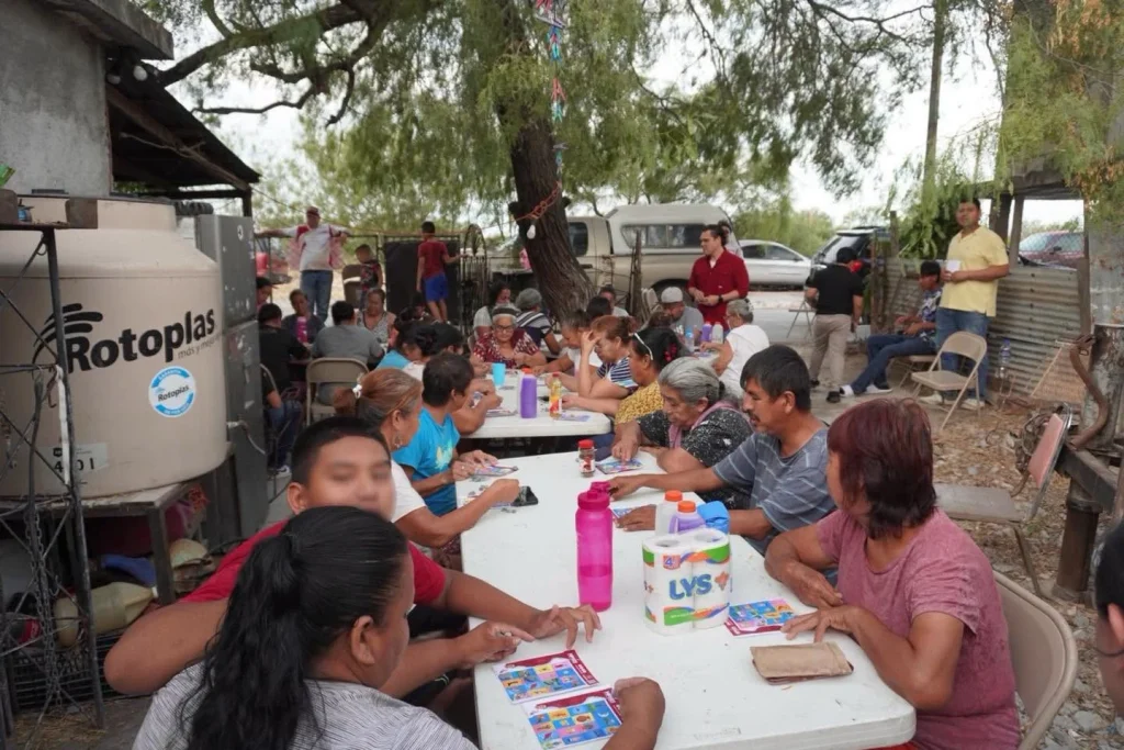 Lleva Humberto Prieto apoyos asistenciales a colonias de Reynosa 2 815335750 1515680140580913 1284655505595983647 n
