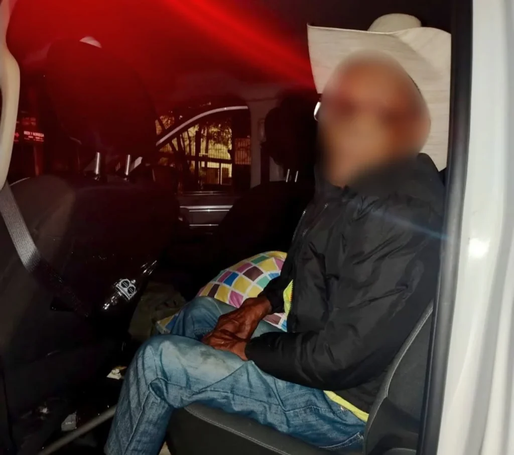 Apoya Policía de Guadalupe a hombre de 86 años extraviado 1 816435620 1822612502068864 7702059071599642420 n