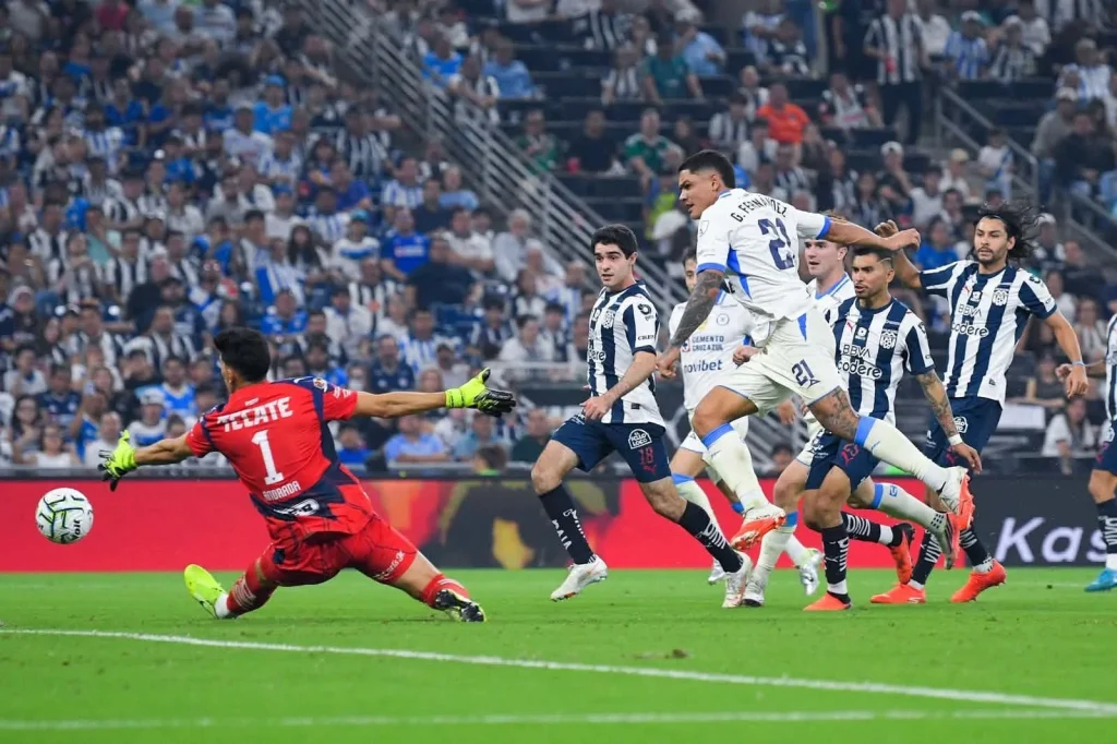 Vuelve Rayados al triunfo; vence 1-0 a Cruz Azul 18 817176272 29188576570747742 3736348357363861765 n