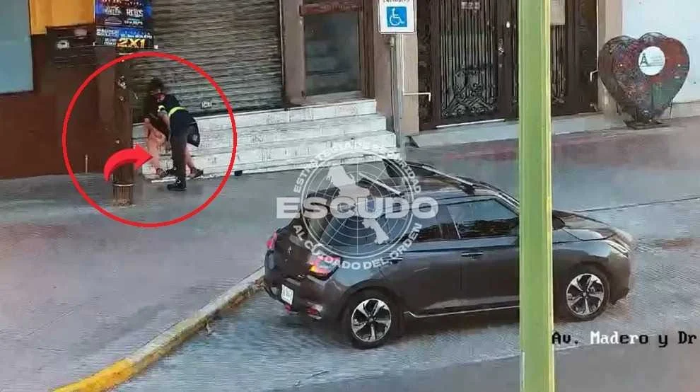 Roba celular a mujer dormida en la calle, en Monterrey 1 818583146 1133261099359207 7145850963203573023 n
