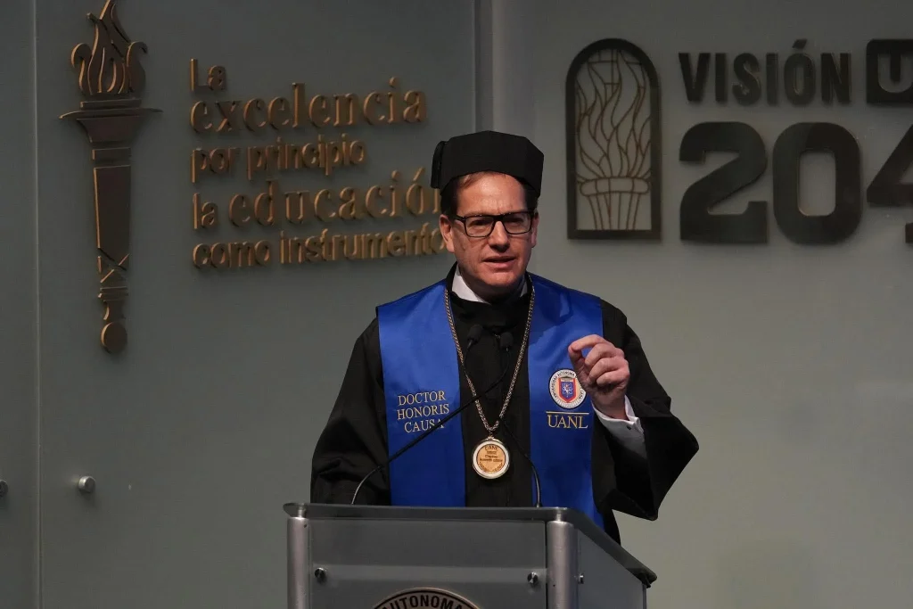 UANL entrega Medalla Alfonso Reyes a Jaime Yesaki 5 820307469 2593060451107888 7582442459124592583 n