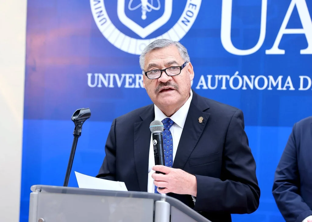 Encabeza Rector celebración por los 93 años de la UANL 1 825311209 1070076065829264 59821497869374178 n