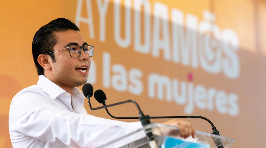 Estamos reconociendo a quienes todos los días cuidan de Nuevo León Félix Arratia