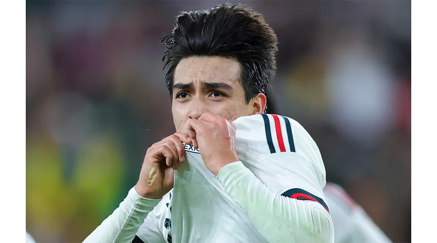 Mexico empata con Colombia con golazo de Morita México y Colombia empatan en debut de Rafa Márquez.