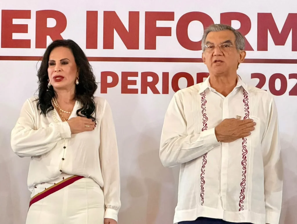Marcelo Olán acompaña a Blanca Valles en su tercer informe en SUTSPET 1 a07fdee8 1059 4d4b b2f8 eeca757971ea